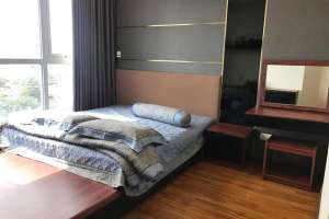 Cho thuê căn hộ Vinhomes cao cấp L2-XX.0T01 3 phòng ngủ, bao phí, nội thất đầy đủ.